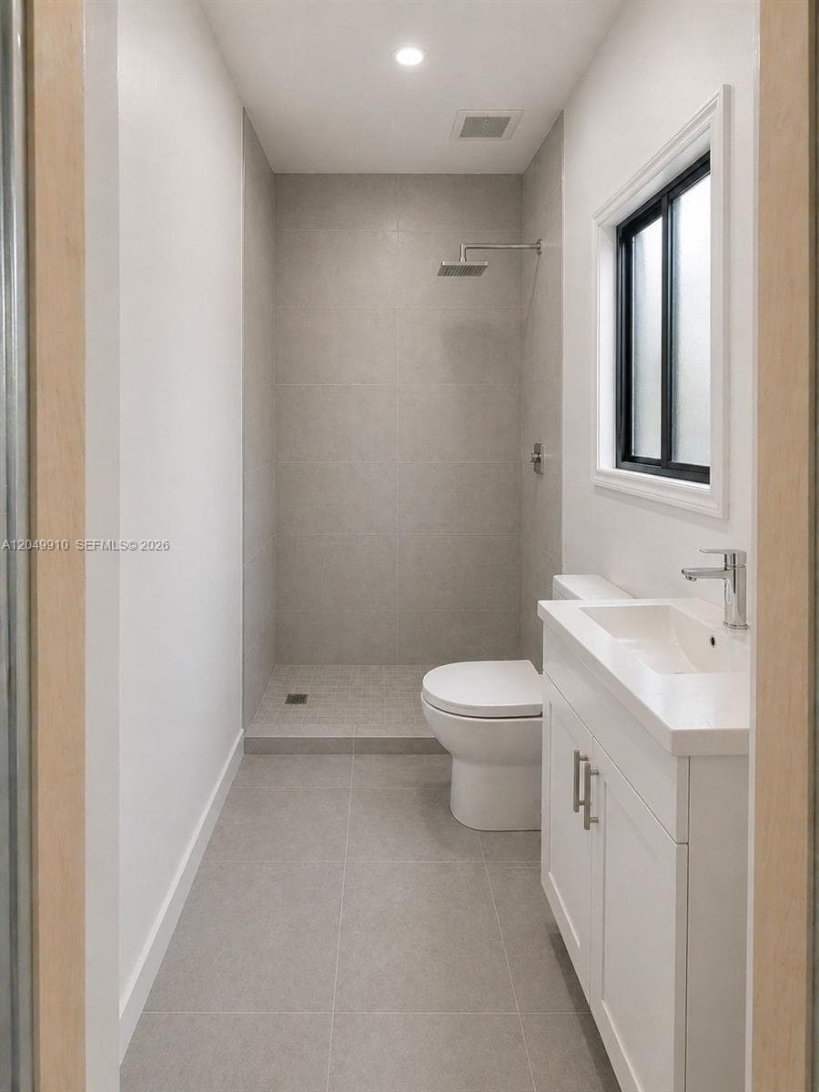 433 NW 40th Ct # 1,2,3,4,5, Oakland Park, FL 33309 photo 5