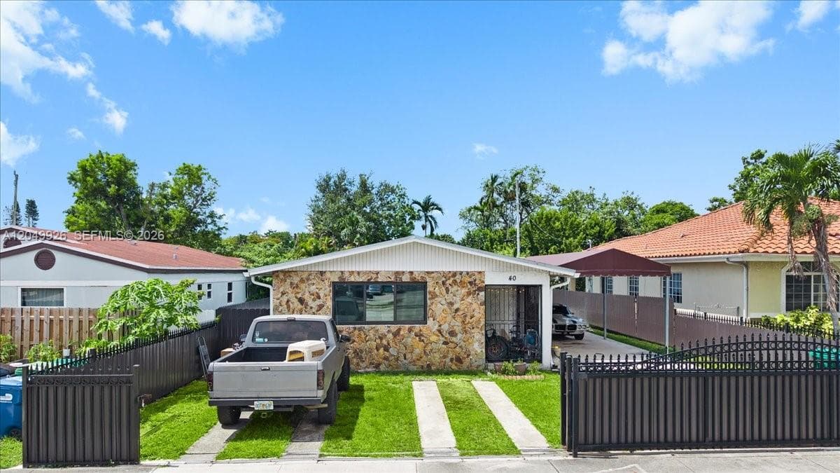 40 NW 119th St, Miami, FL 33168 photo 2