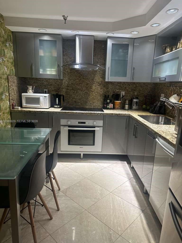 290 174th St # 2207, Sunny Isles Beach, FL 33160 photo 3