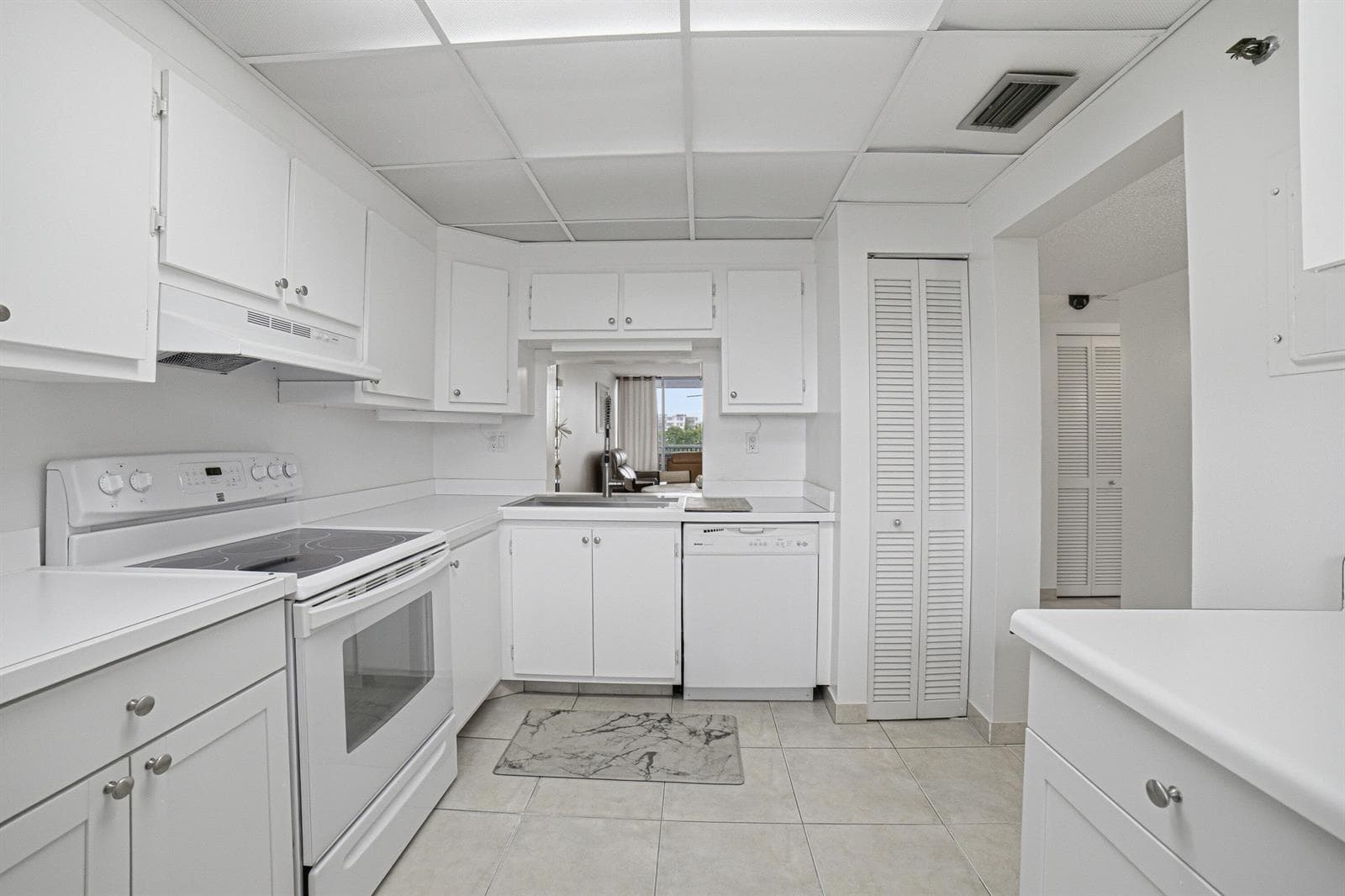 3940 Inverrary Boulevard # 603-a, Lauderhill, FL 33319 photo 5