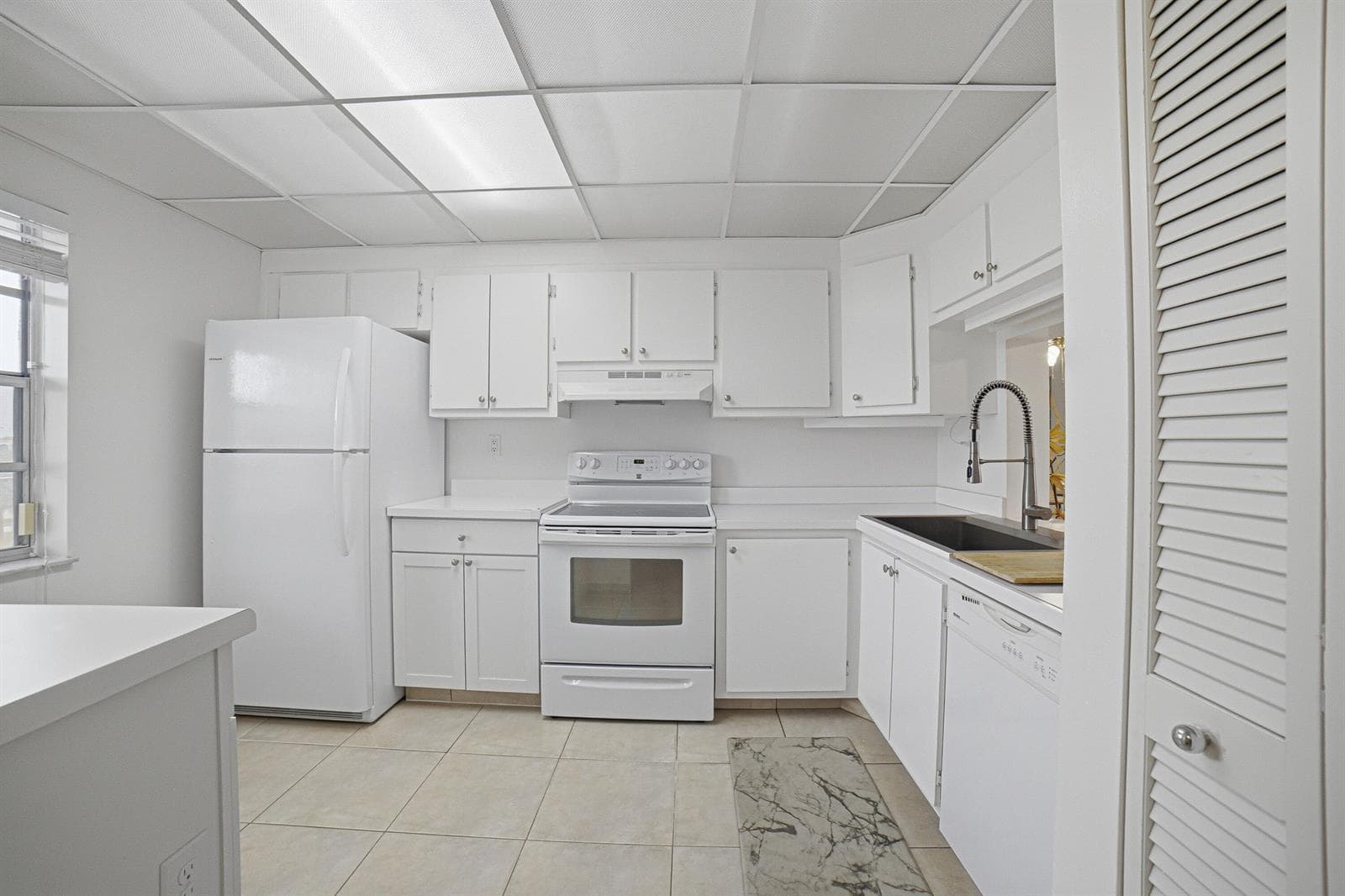 3940 Inverrary Boulevard # 603-a, Lauderhill, FL 33319 photo 4