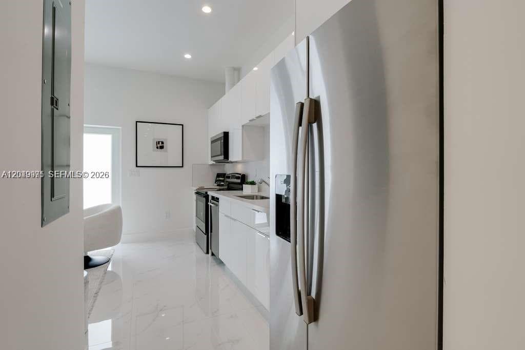 2936 NW 27th St # 2936, Miami, FL 33142 photo 4