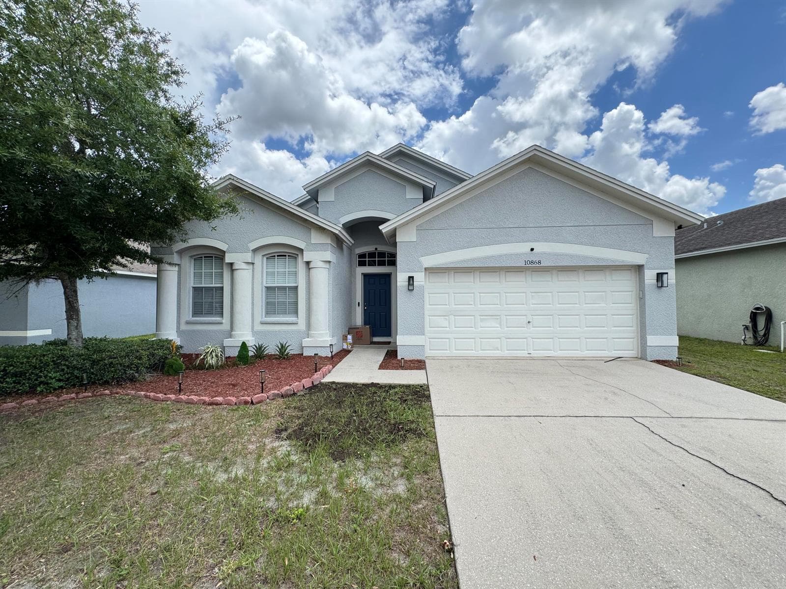 10868 Standing Stone Drive, FL 33598