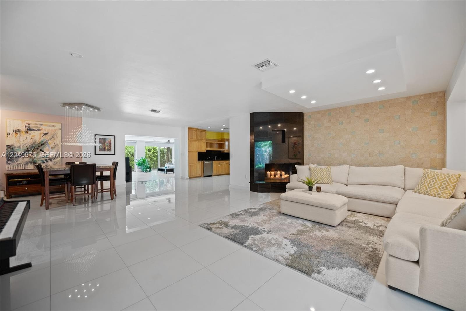 11530 NE 22nd Dr, North Miami, FL 33181 photo 5