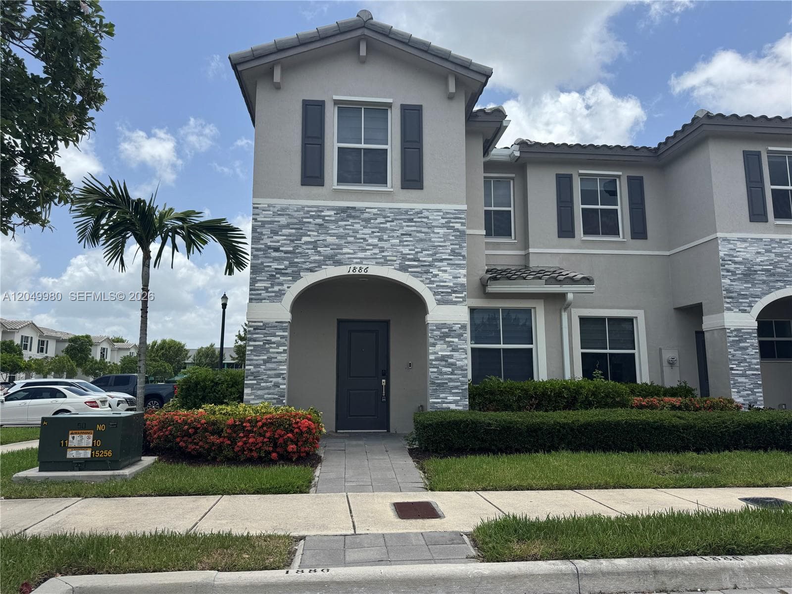 1886 SE 26th Rd # 1886, Homestead, FL 33035 photo 2