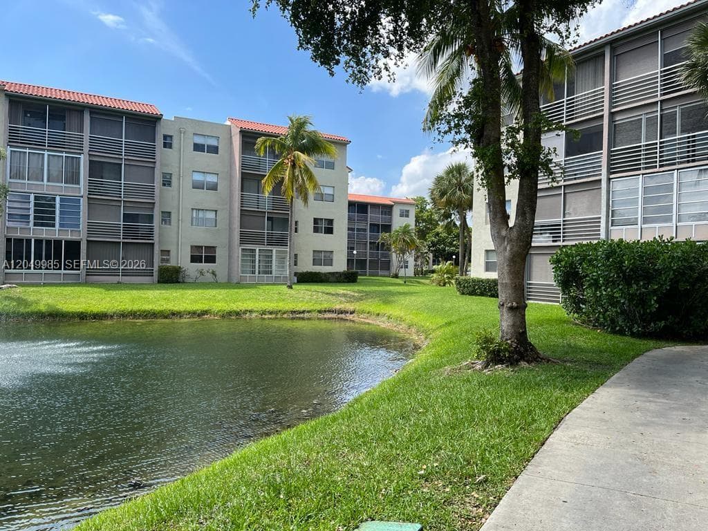 1830 SW 81st Ave # 4204, North Lauderdale, FL 33068 photo 2