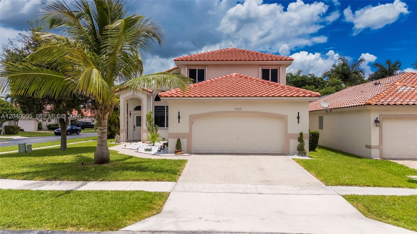 7569 Parkside Ln, Margate, FL 33063