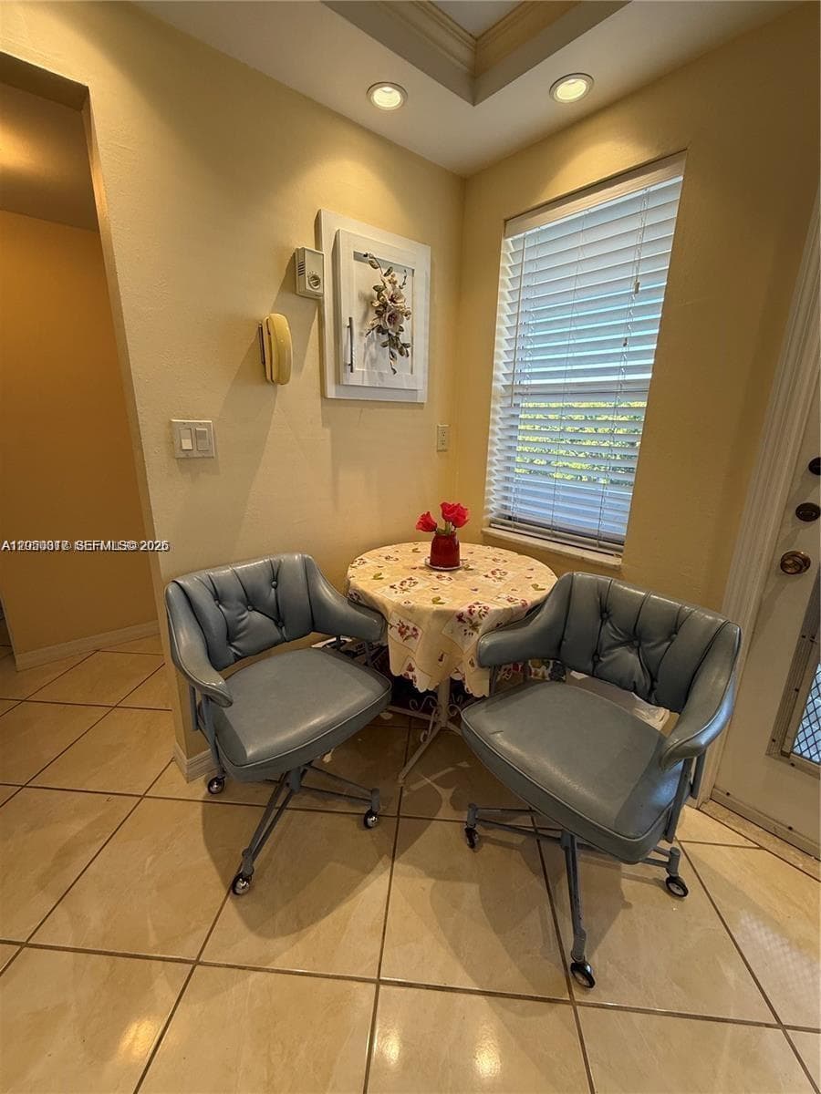 4800 Hillcrest Ln # 511, Hollywood, FL 33021 photo 4