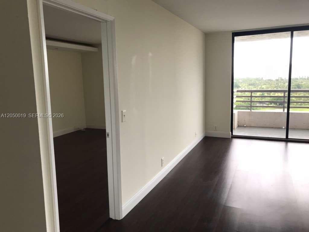 3300 NE 191st St # 1412, Aventura, FL 33180 photo 2