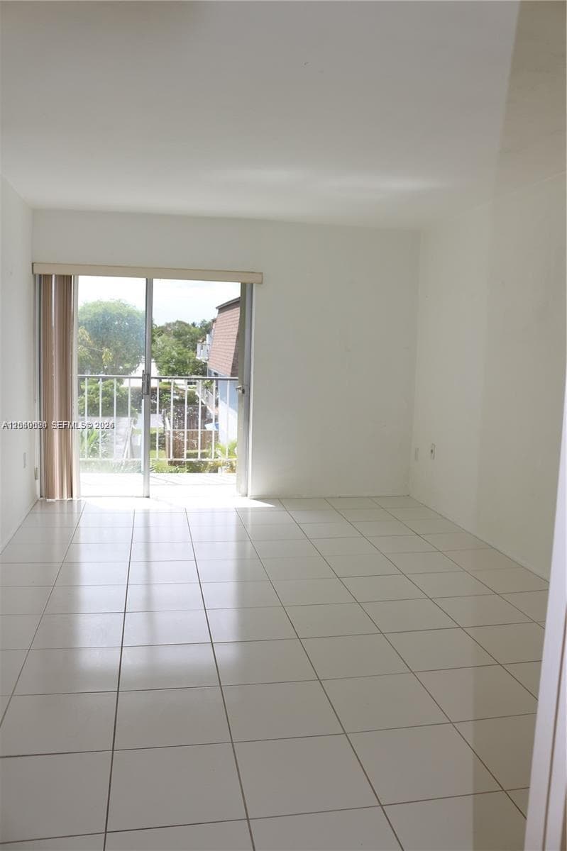 9611 SW 77th Ave # 306A, Miami, FL 33156 photo 5