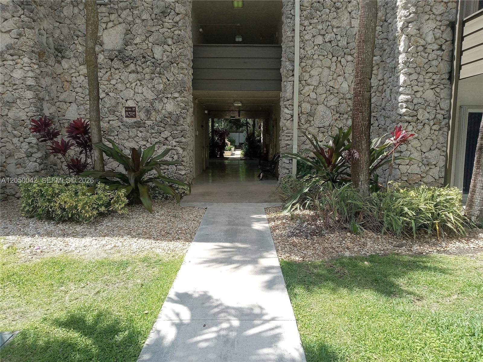 8315 SW 72nd Ave # 303B, Miami, FL 33143 photo 2