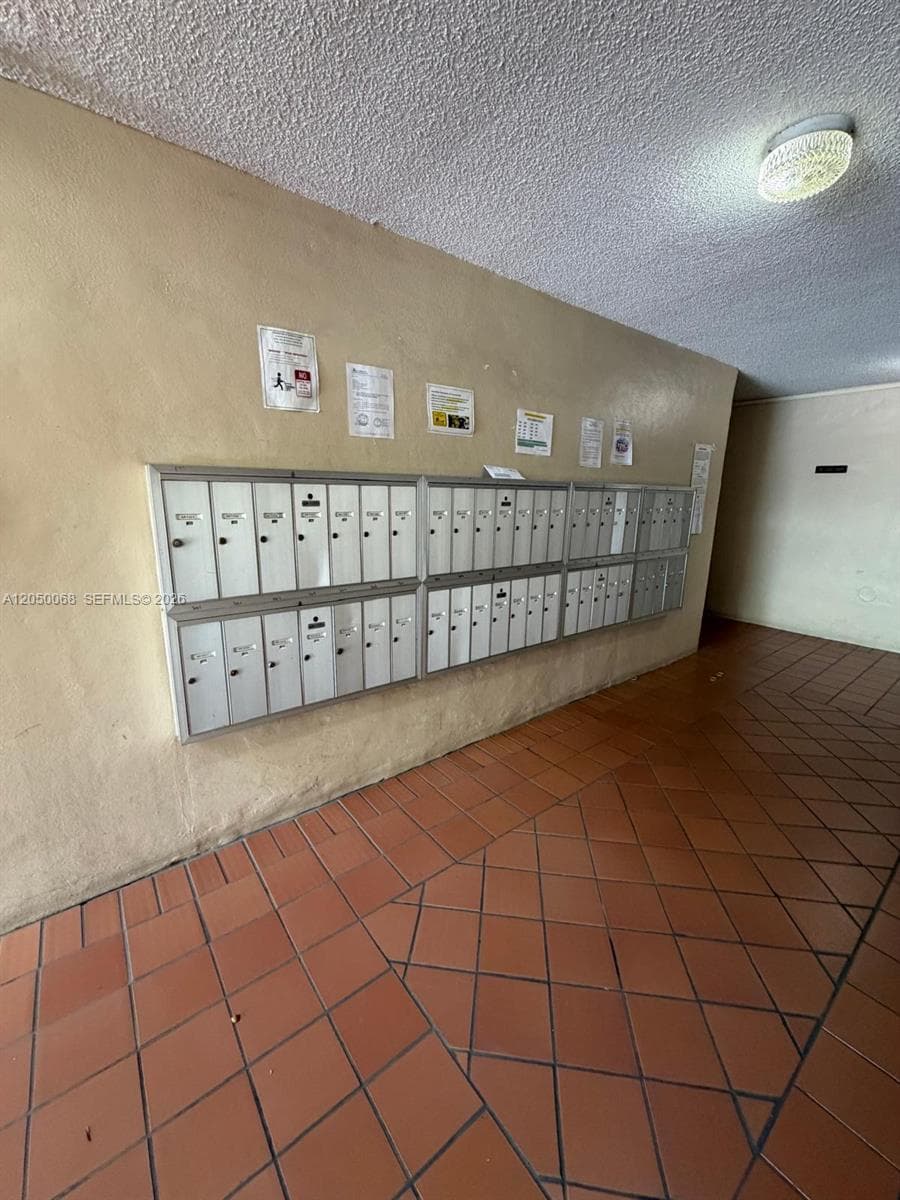 14421 N Kendall Dr # 412M, Miami, FL 33186 photo 2
