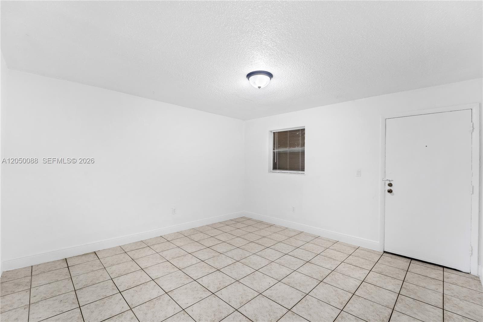 1305 W 53rd St # 420, Hialeah, FL 33012 photo 5