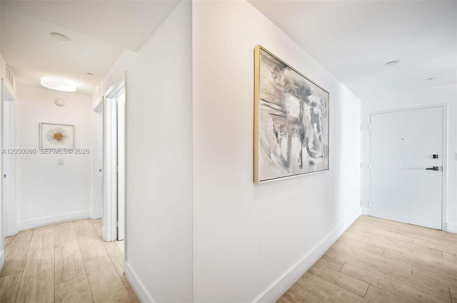 600 NE 27th St # 1402, Miami, FL 33137 photo 3