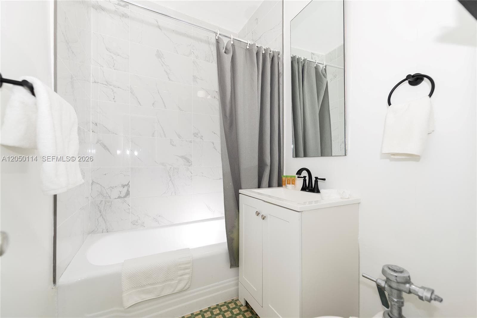 6760 Collins Ave # 7, Miami Beach, FL 33141 photo 2
