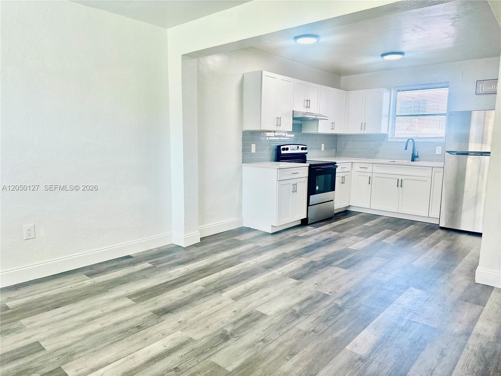 1545 NW 8th Ave # 105, Miami, FL 33136 photo 2