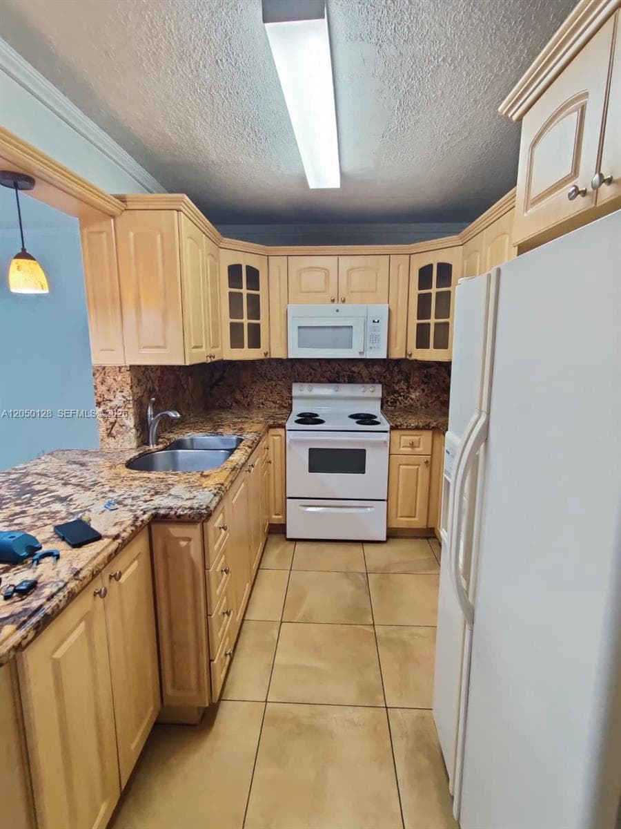 5705 W 20th Ave # 215, Hialeah, FL 33012 photo 2