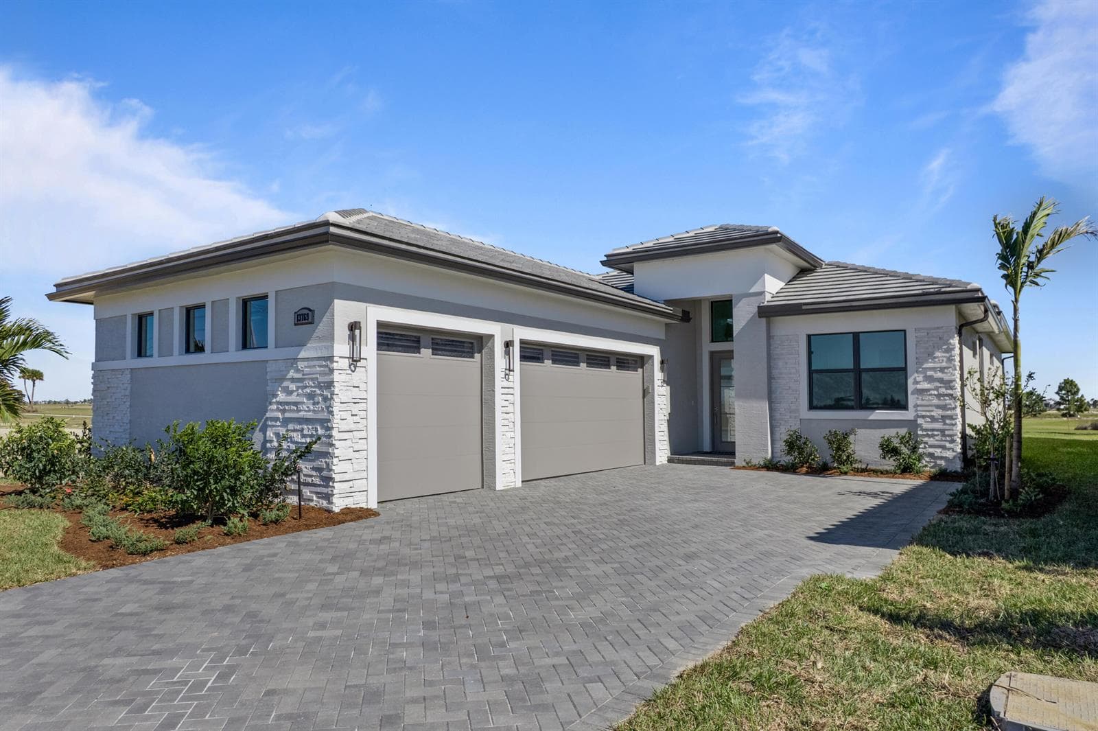 13769 SW Shinnecock Drive, Port St. Lucie, FL 34987