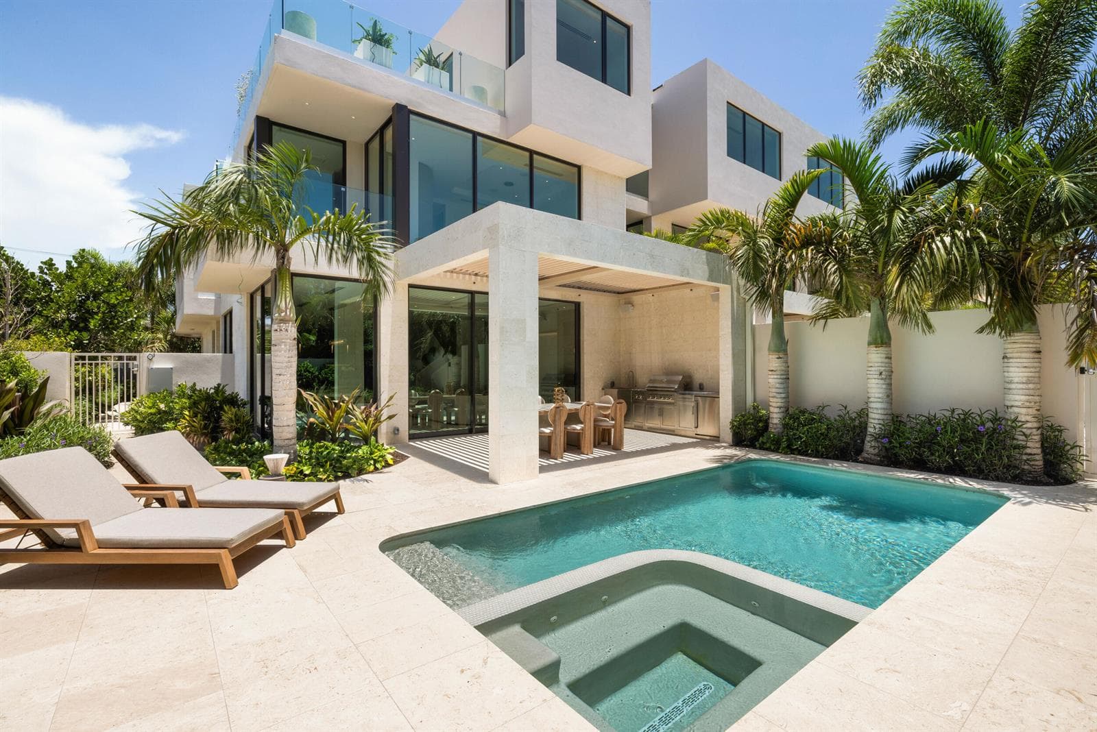 1234 George Bush Boulevard, Delray Beach, FL 33483 photo 2