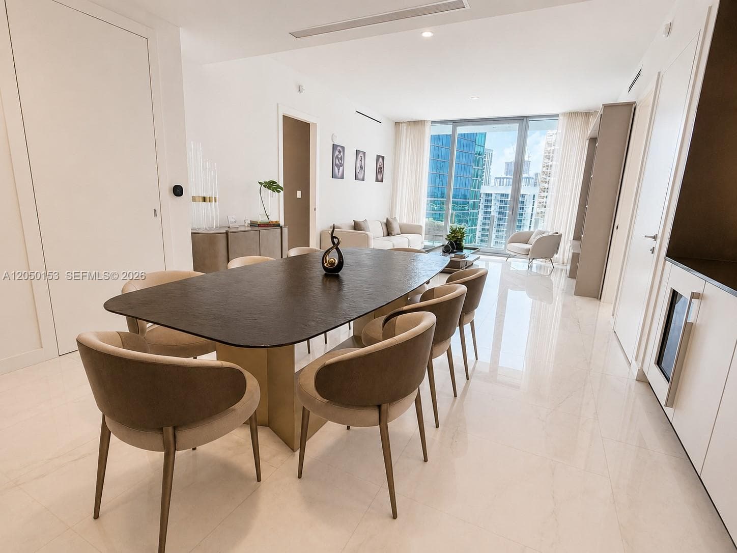 300 Biscayne Boulevard Way # 2609W, Miami, FL 33131 photo 4