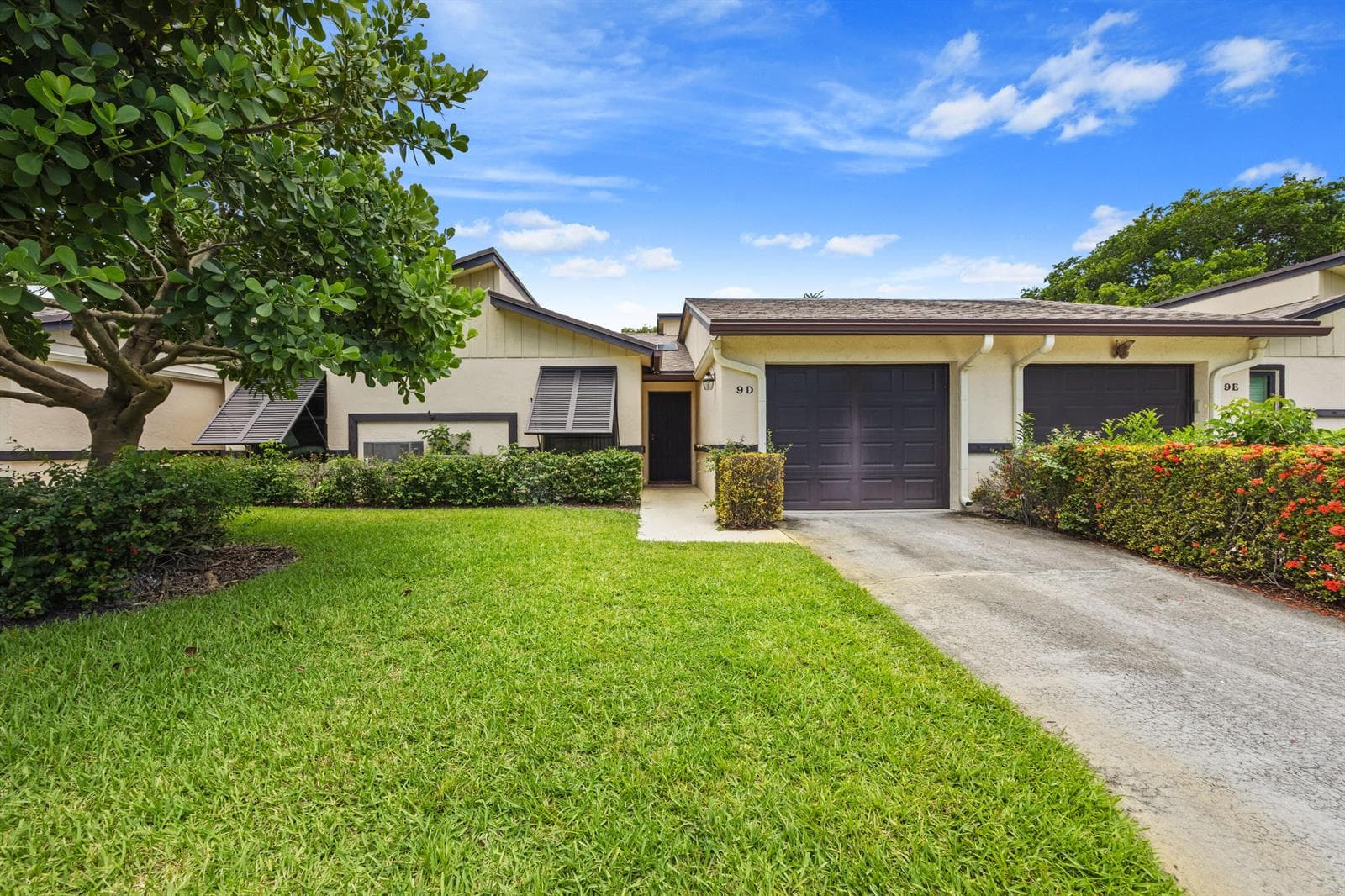 9 Ridge Pointe Drive # D, Boynton Beach, FL 33435