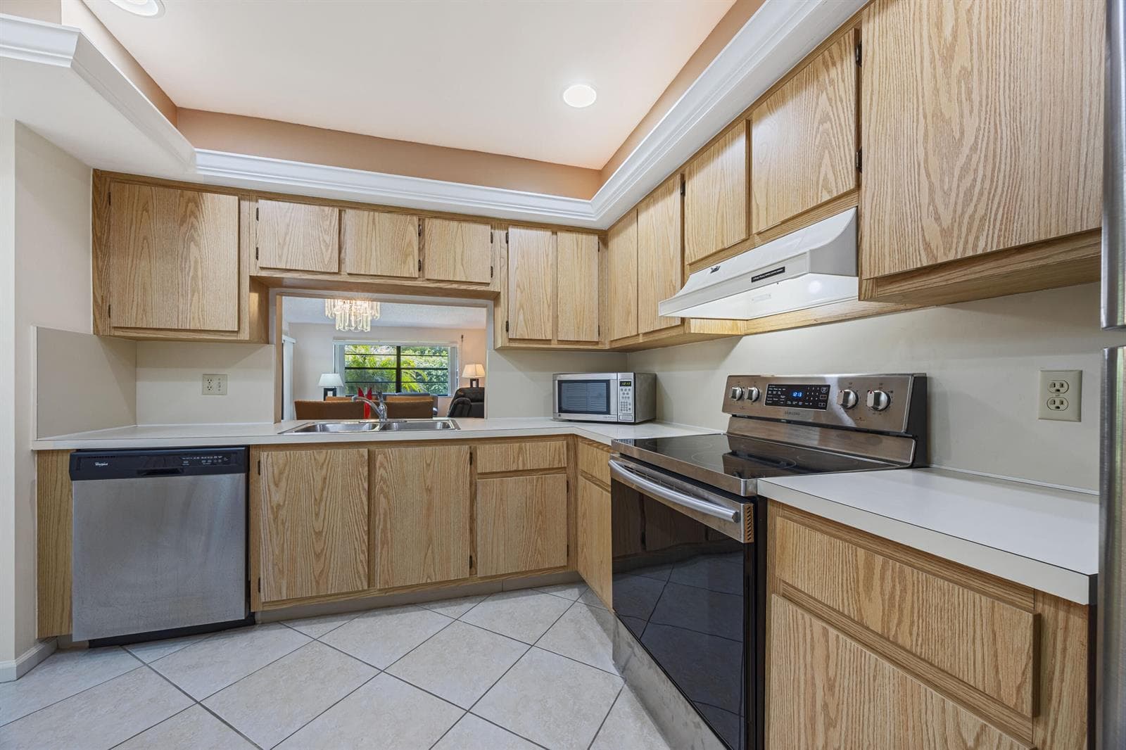 9 Ridge Pointe Drive # D, Boynton Beach, FL 33435 photo 4
