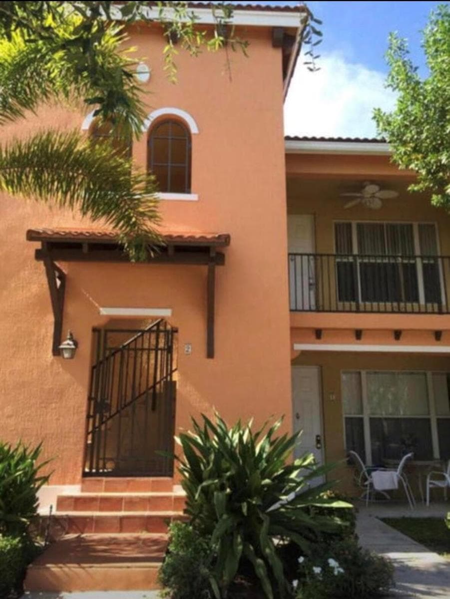3545 Forest Hill Boulevard # 2, Palm Springs, FL 33406
