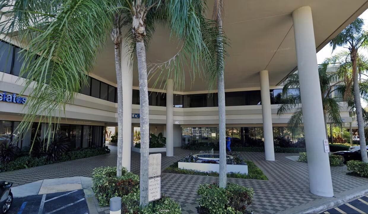 9900 Stirling Road # 231, Cooper City, FL 33024