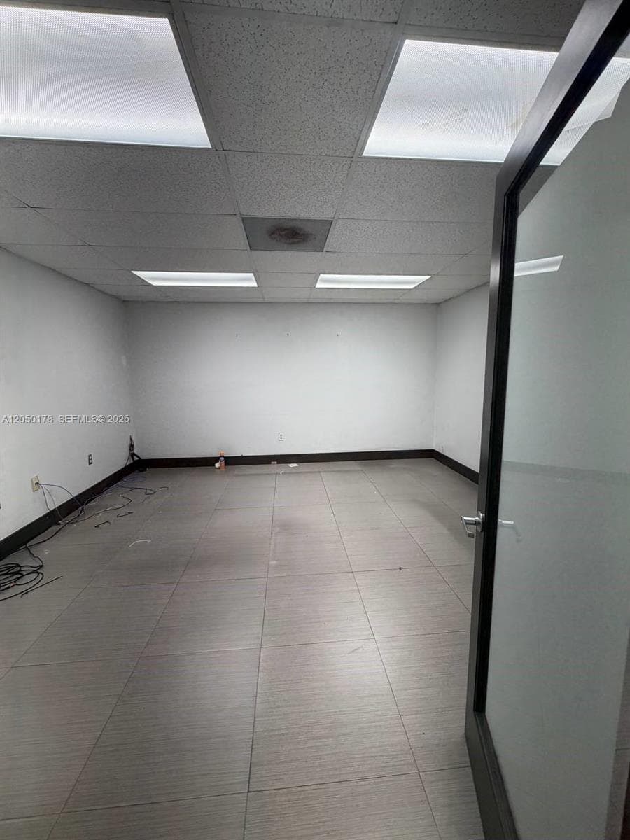 10850 NW 27th St, Doral, FL 33172 photo 3