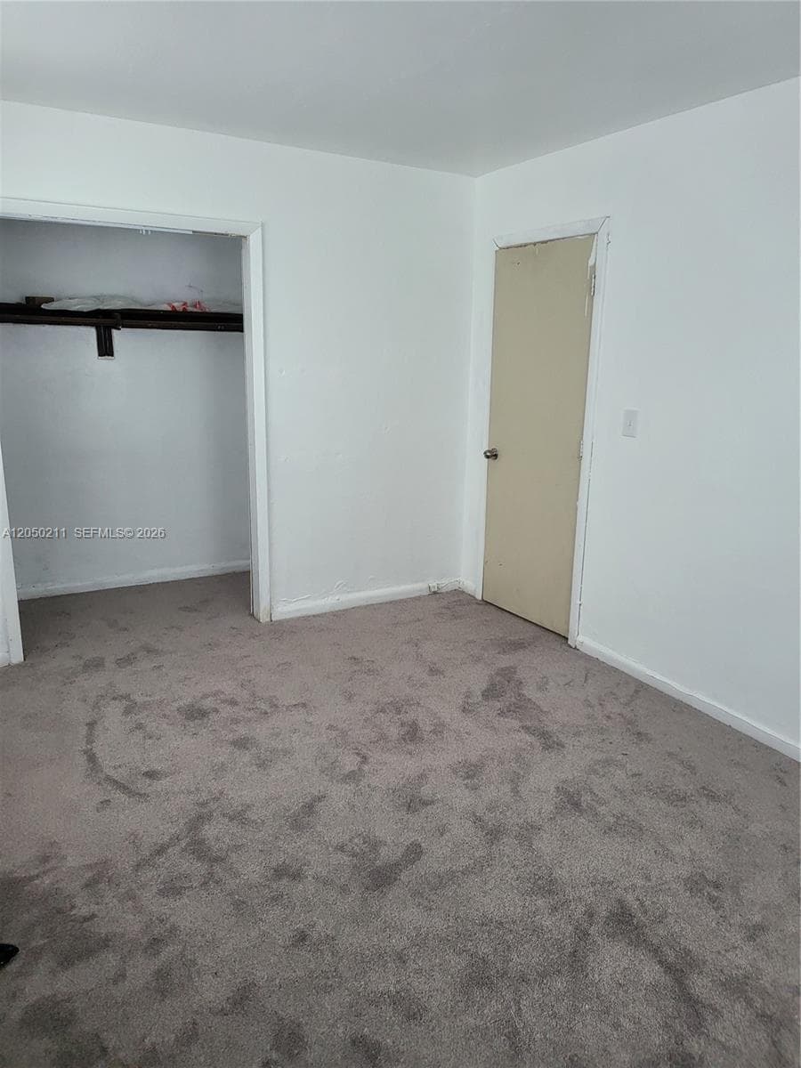 755 NW 84th St, Miami, FL 33150 photo 5