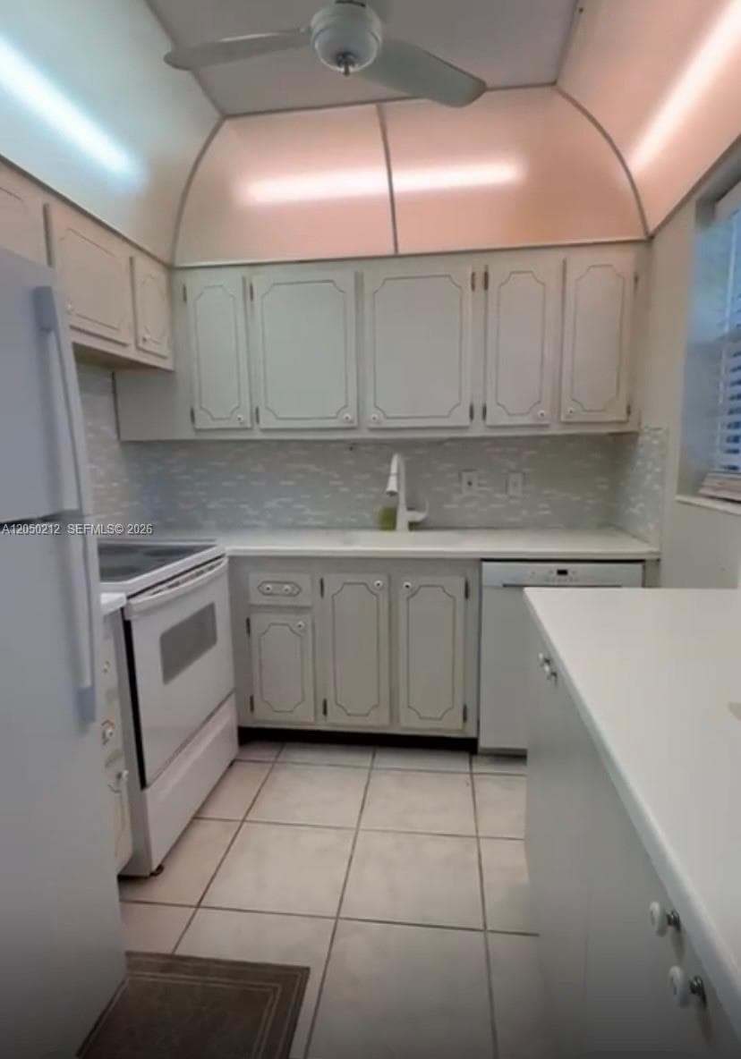 573 E Durham U # 573, Deerfield Beach, FL 33442 photo 2