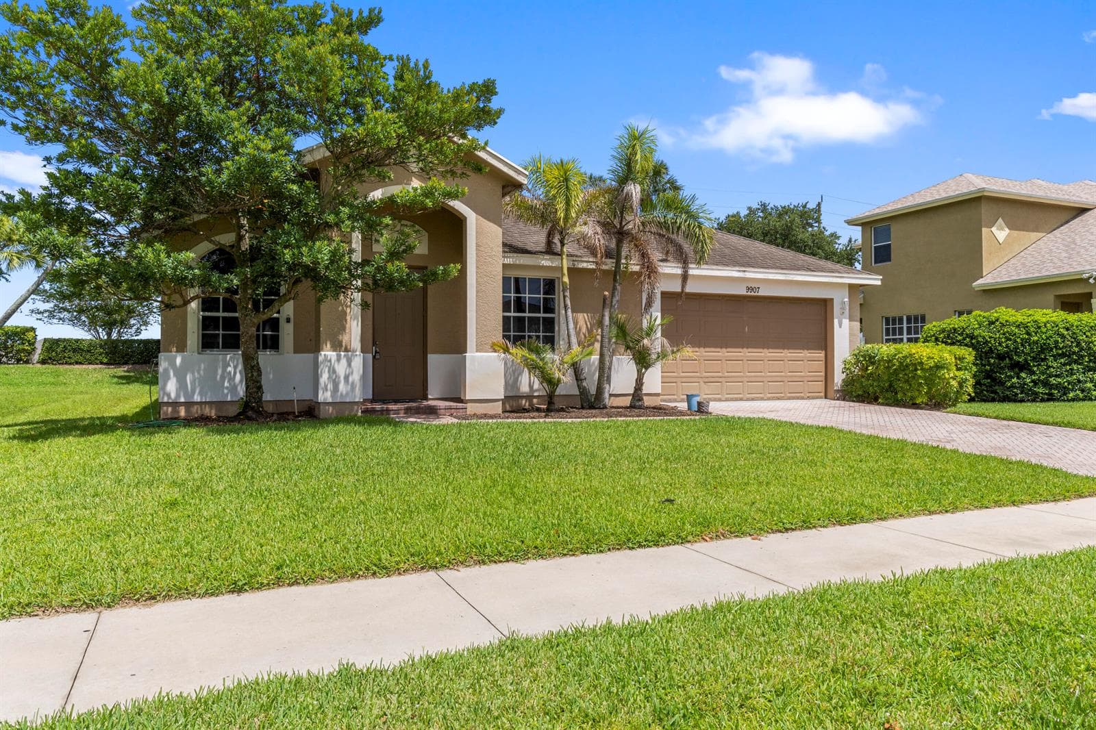 9907 E Verona Circle, Vero Beach, FL 32966 photo 3