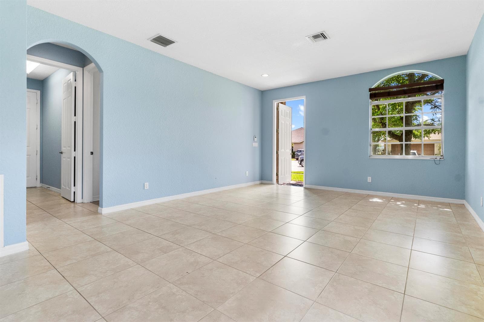 9907 E Verona Circle, Vero Beach, FL 32966 photo 4