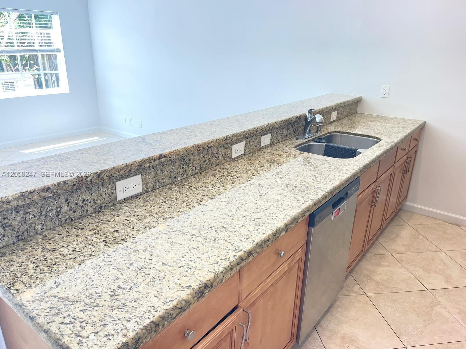2307 Washington St # 4, Hollywood, FL 33020 photo 5