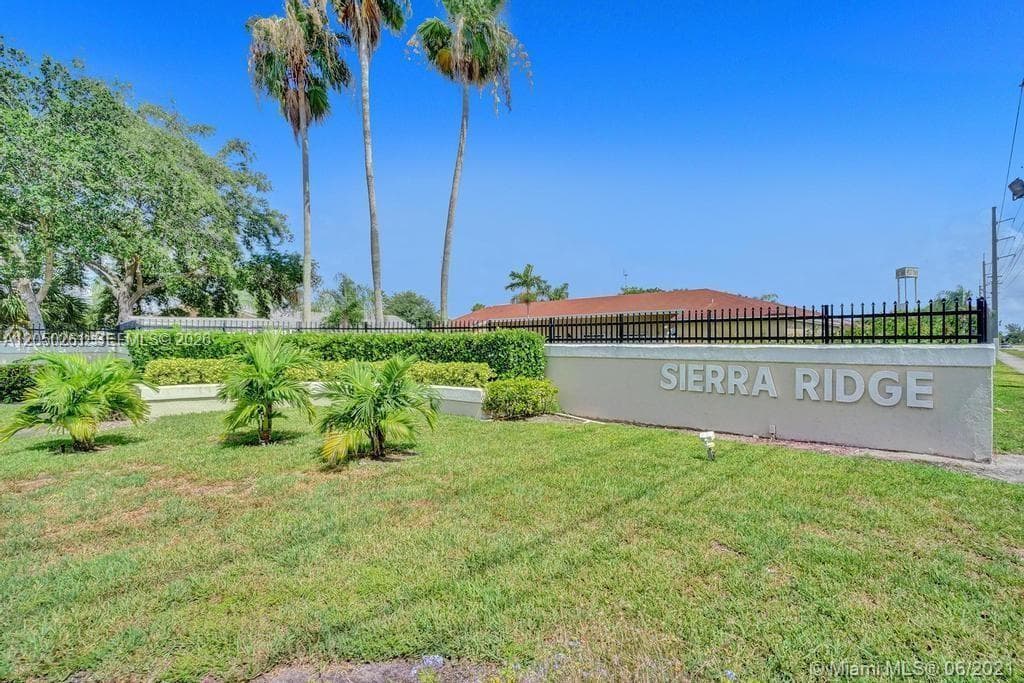 21250 NE 9th Ct # 2, Miami, FL 33179 photo 4