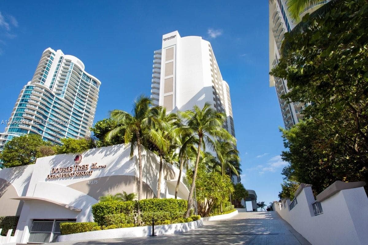 17375 Collins Ave # 1506, Sunny Isles Beach, FL 33160 photo 4