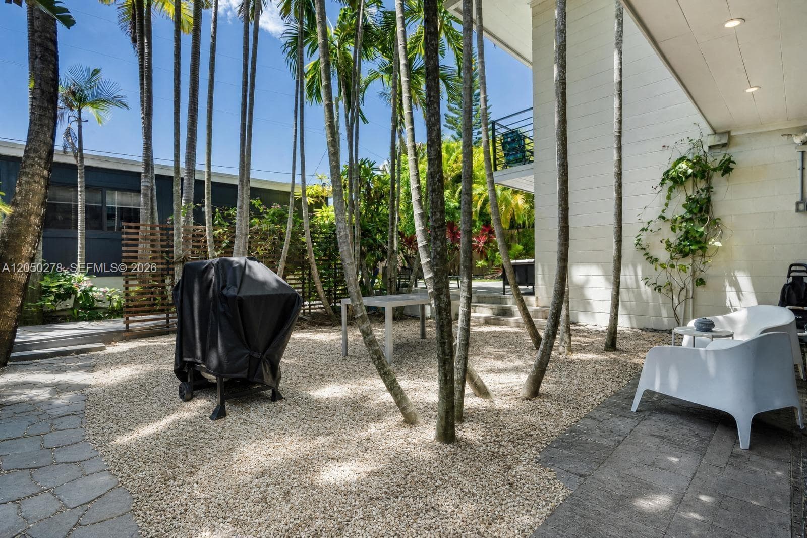 1548 Biarritz Dr, Miami Beach, FL 33141 photo 3