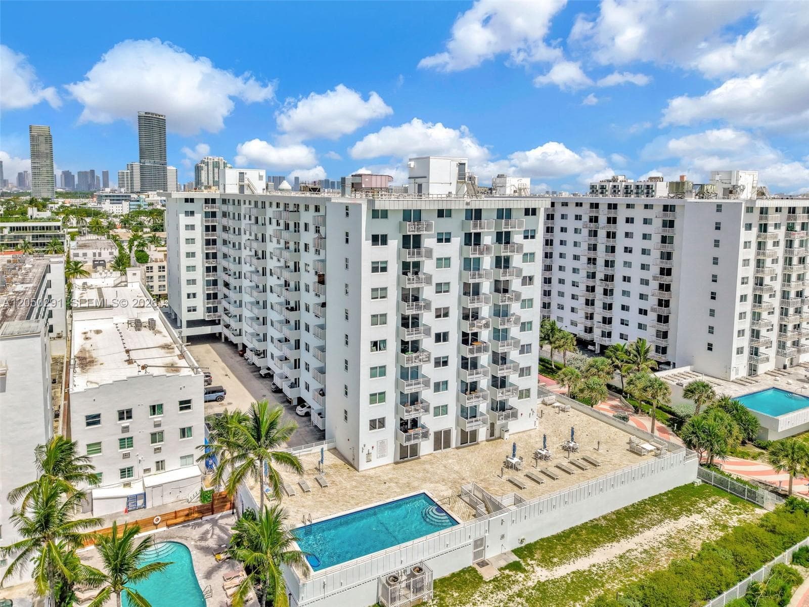 345 Ocean Dr # 623, Miami Beach, FL 33139 photo 5