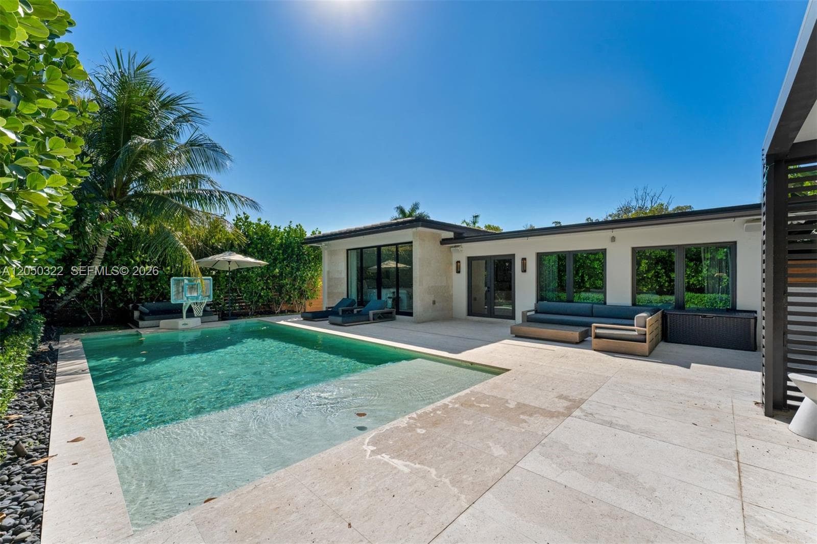 771 Fairway Dr, Miami Beach, FL 33141 photo 3