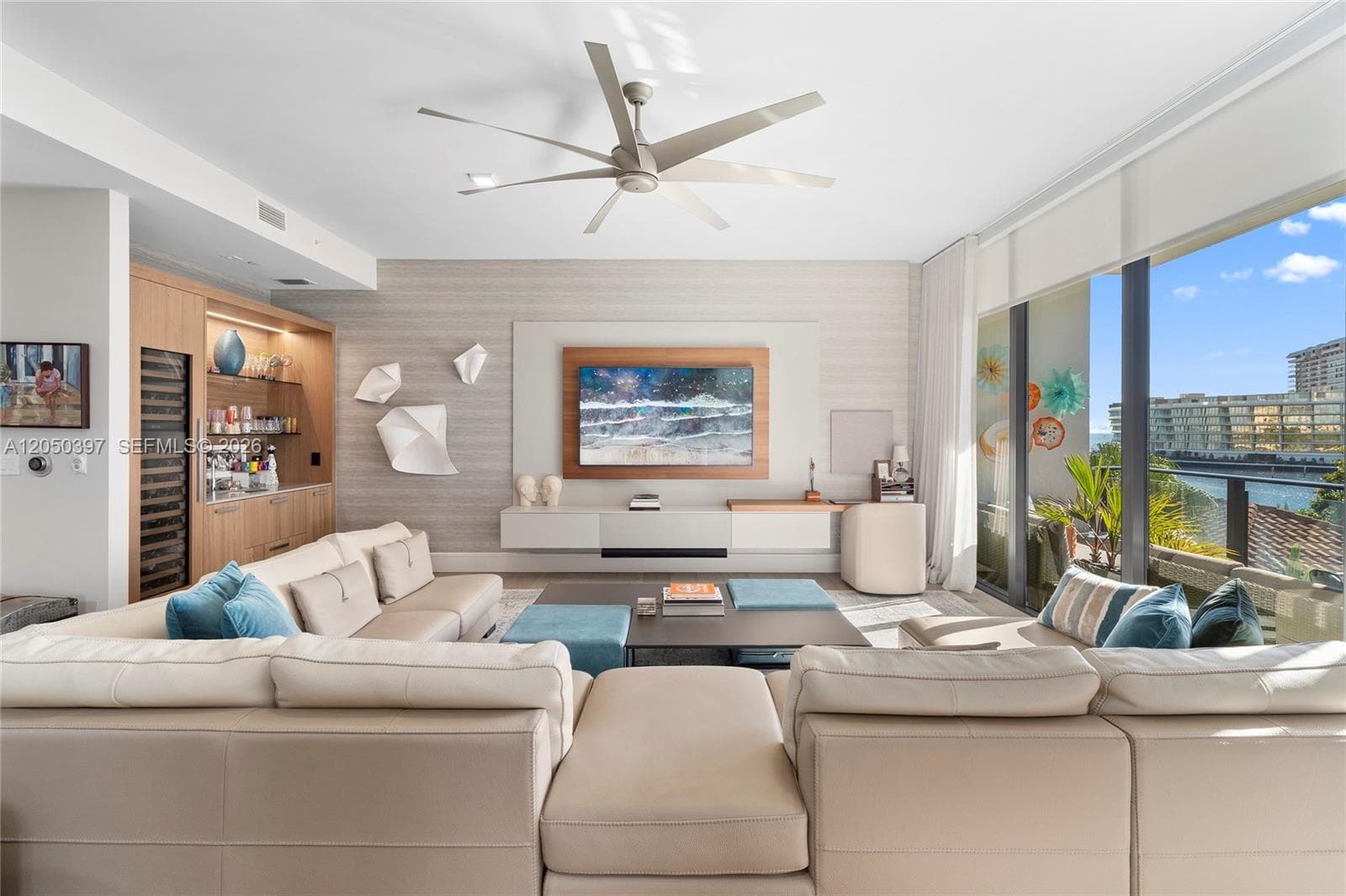 3581 E Glencoe St # 403, Miami, FL 33133