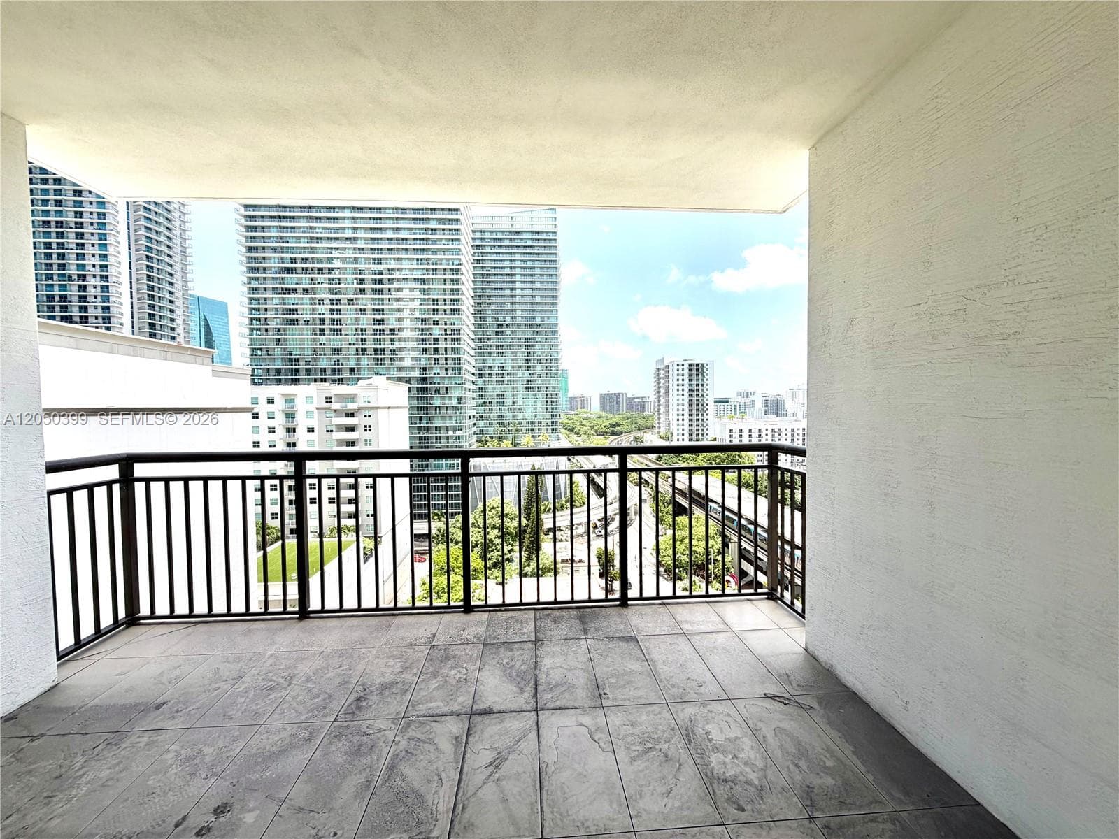 999 SW 1st Ave # 1204, Miami, FL 33130 photo 3