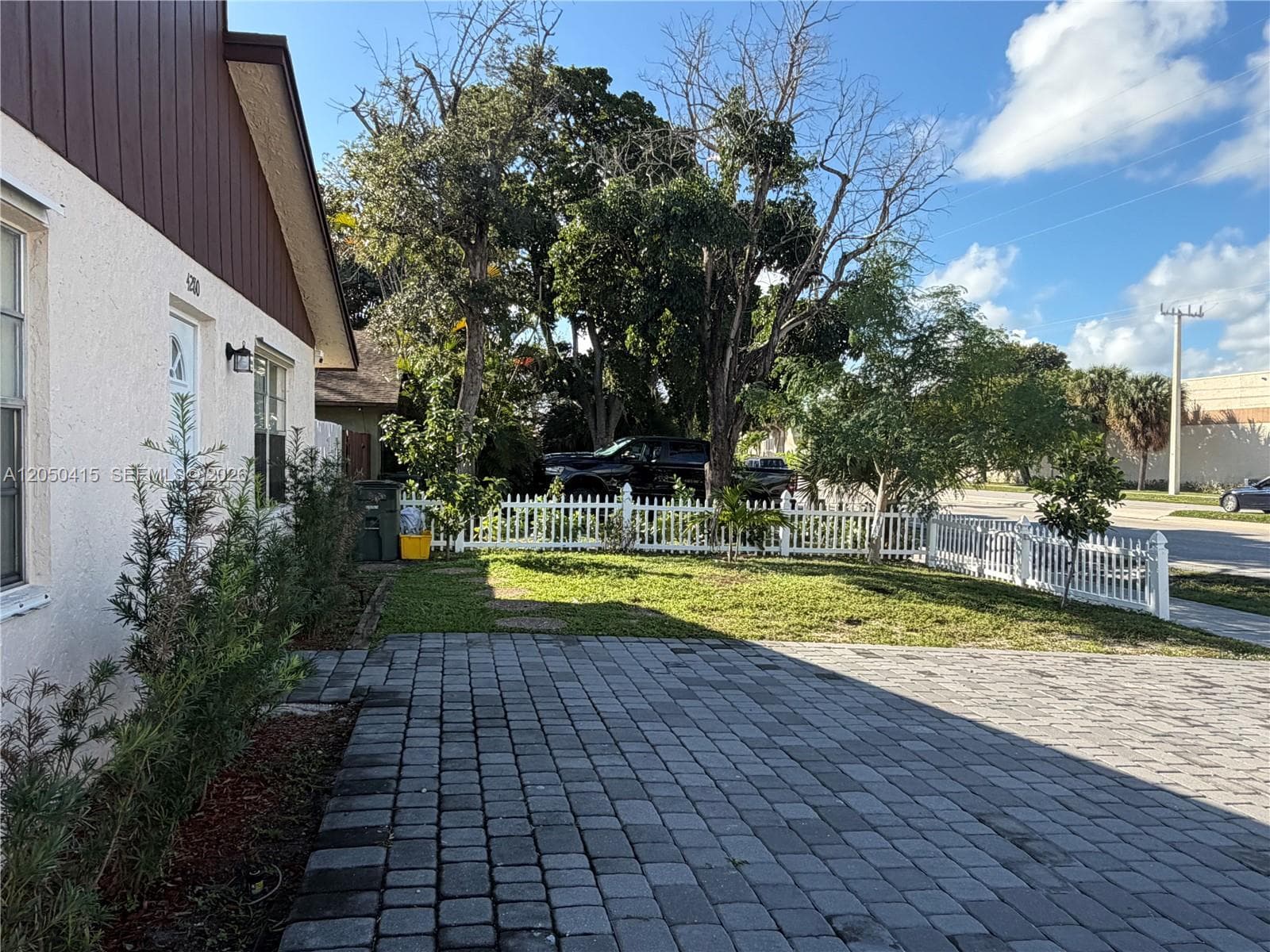 4280 N Dixie Hwy, Boca Raton, FL 33431 photo 2