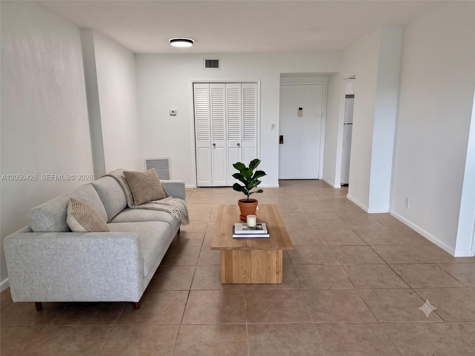 4400 Hillcrest Dr # 308A, Hollywood, FL 33021 photo 2