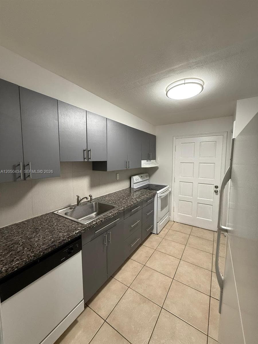 8600 SW 109th Ave # 4-112, Miami, FL 33173 photo 4