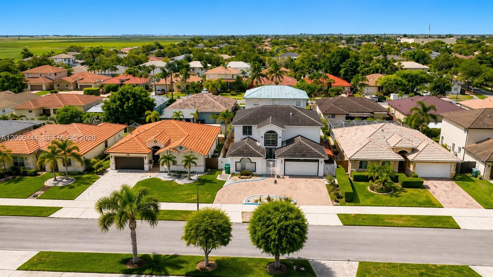 16075 SW 149th Ter, Miami, FL 33196 photo 5