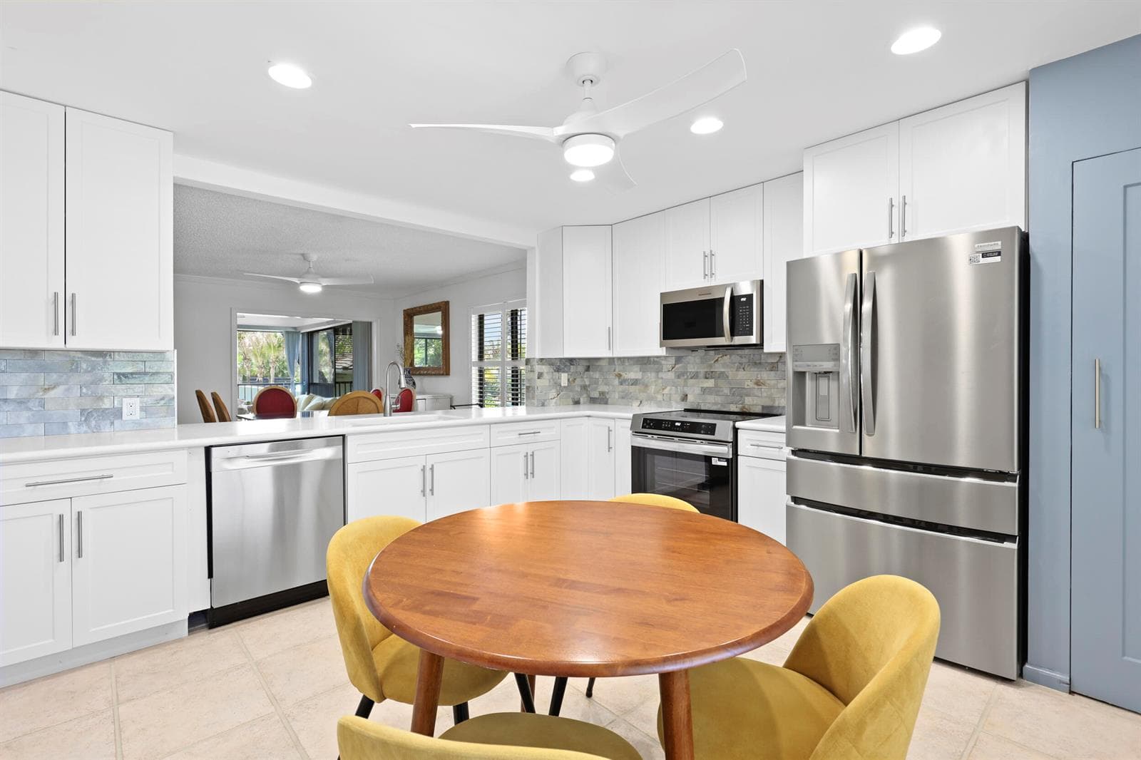 5172 SE Club Way # 207, Stuart, FL 34997 photo 4