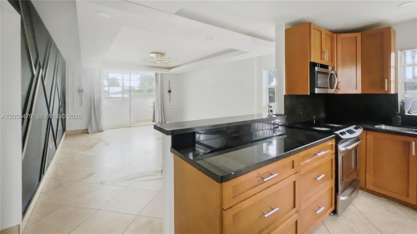 16450 Miami Dr # 103, North Miami Beach, FL 33162 photo 3