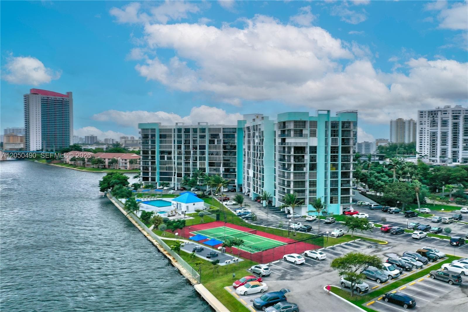 200 E Leslie Dr # 722, Hallandale Beach, FL 33009 photo 2