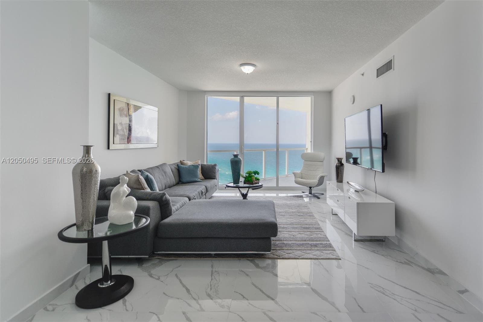 16699 Collins Ave # 2004, Sunny Isles Beach, FL 33160 photo 2