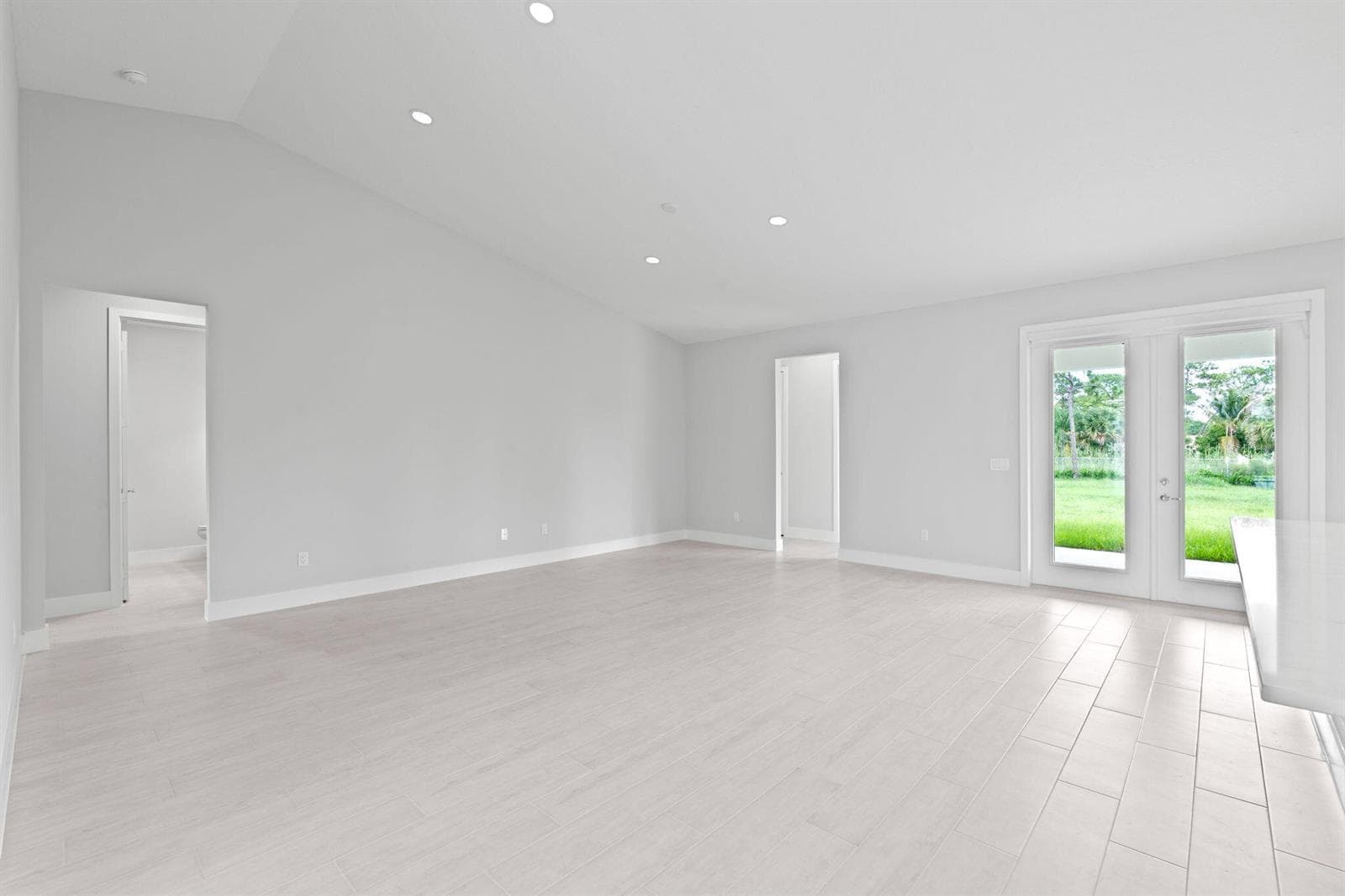 11299 42nd Road N, Royal Palm Beach, FL 33411 photo 4